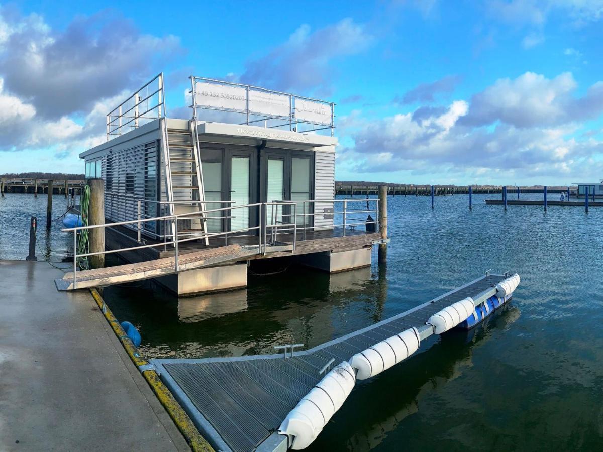 Hausboot Floating House In Ribnitz-Damgarten Exterior foto