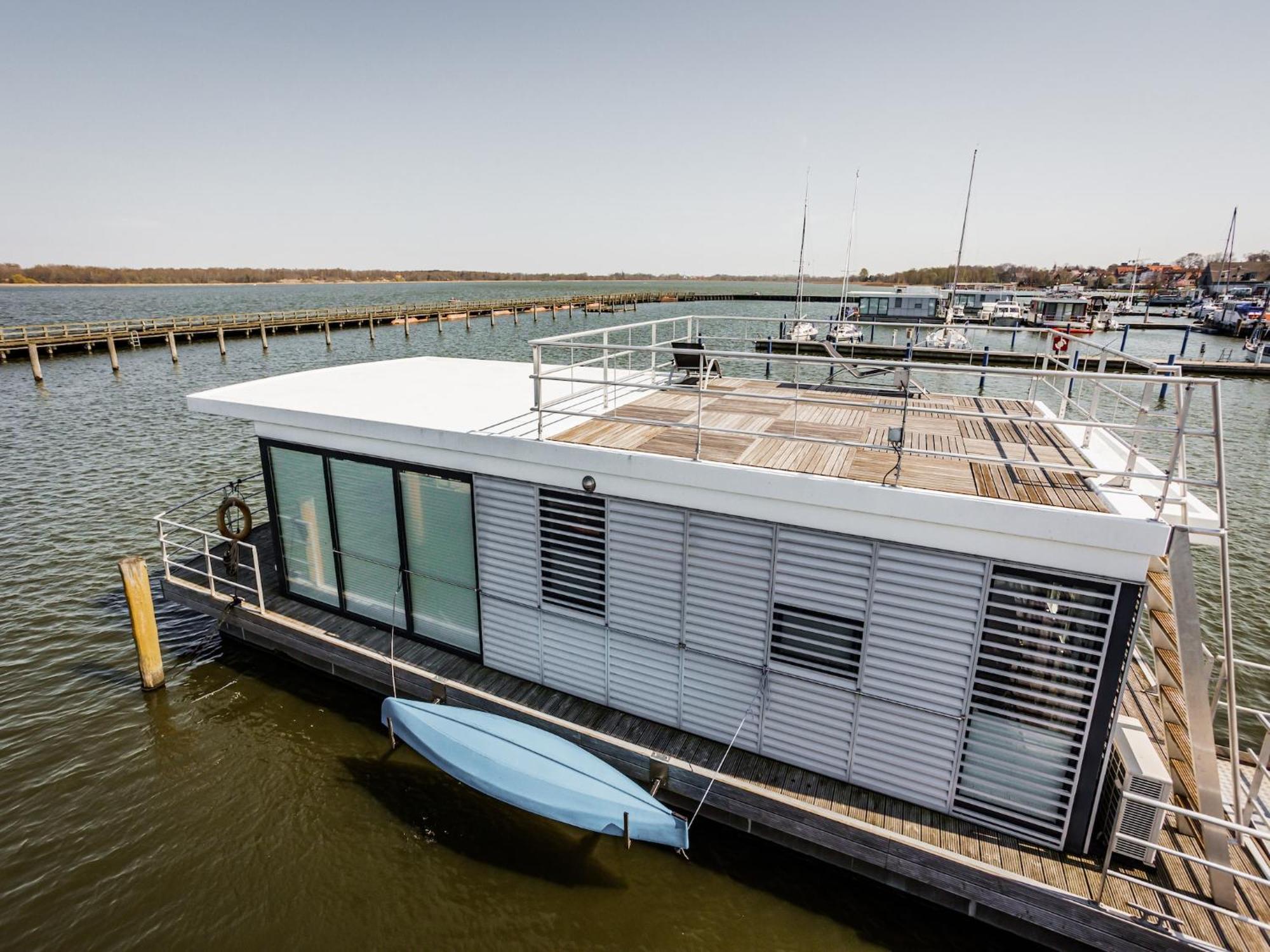 Hausboot Floating House In Ribnitz-Damgarten Exterior foto